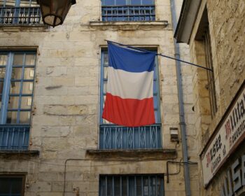 France Flag Paris French Nation  - Jon450 / Pixabay