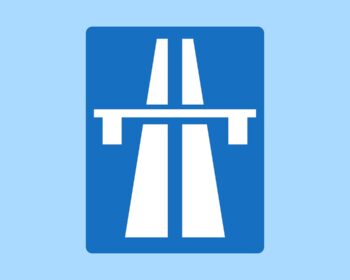 Motorway Beginning Sign Autobahn  - kreatikar / Pixabay